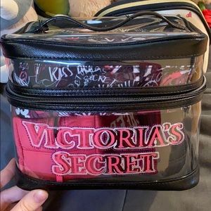 Victoria secrets - set of 4 bags